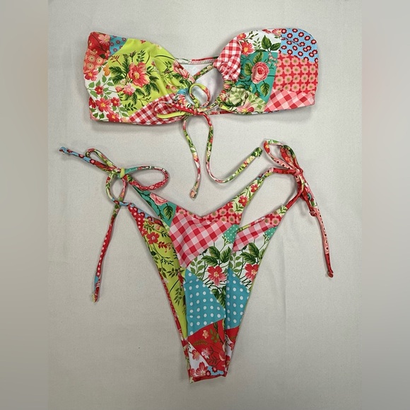 Other - Set Patchwork Floral Tie-Side Bikini — Multicolor